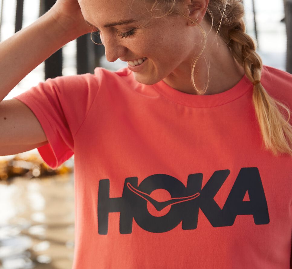 Women's Hoka One One Brand Tee Running Tees Hot Coral | QWHU81452